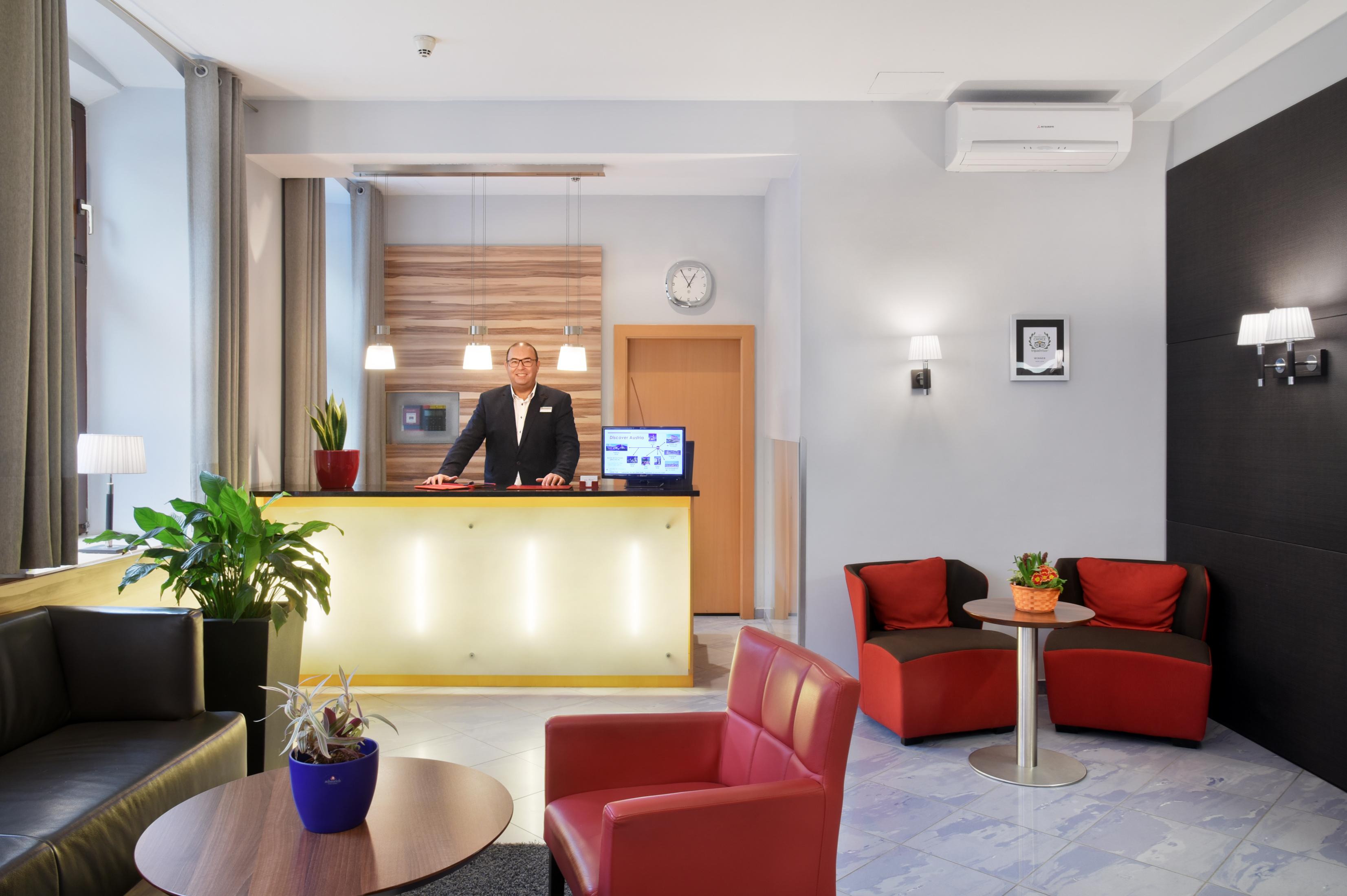 Hotel Lucia Wien Ngoại thất bức ảnh